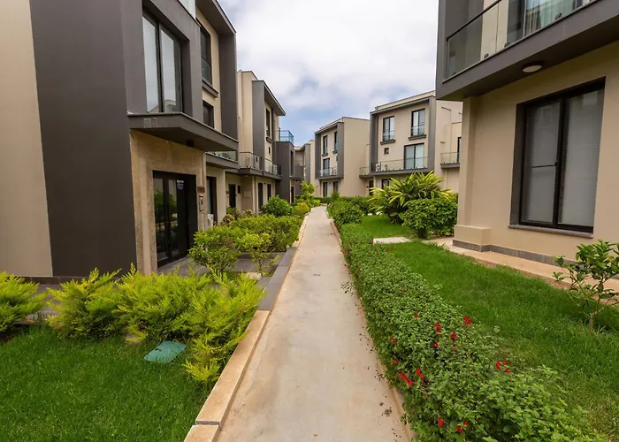 Kervansaray Two Bed By Holidaykeys Apartmán Kyrenia (Northern Cyprus)